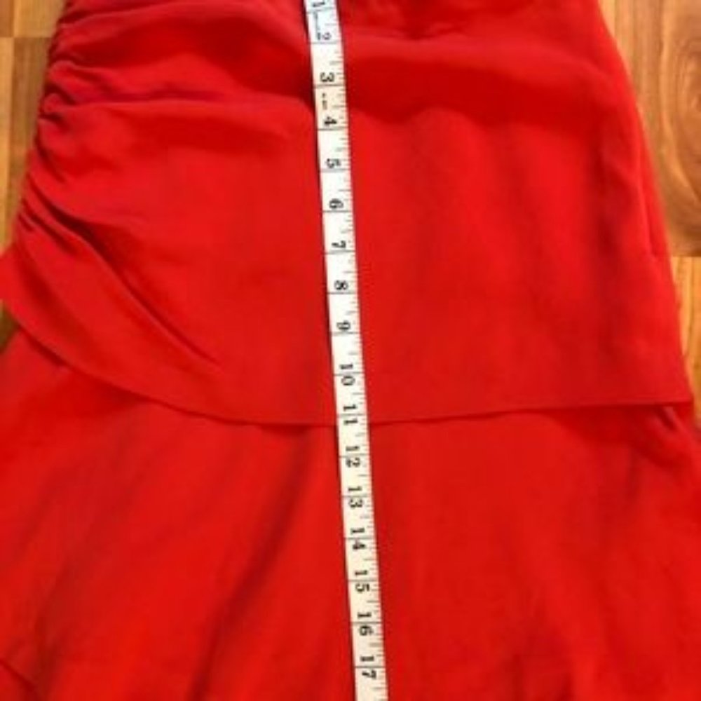 Red Skirt - Picture 4 of 6